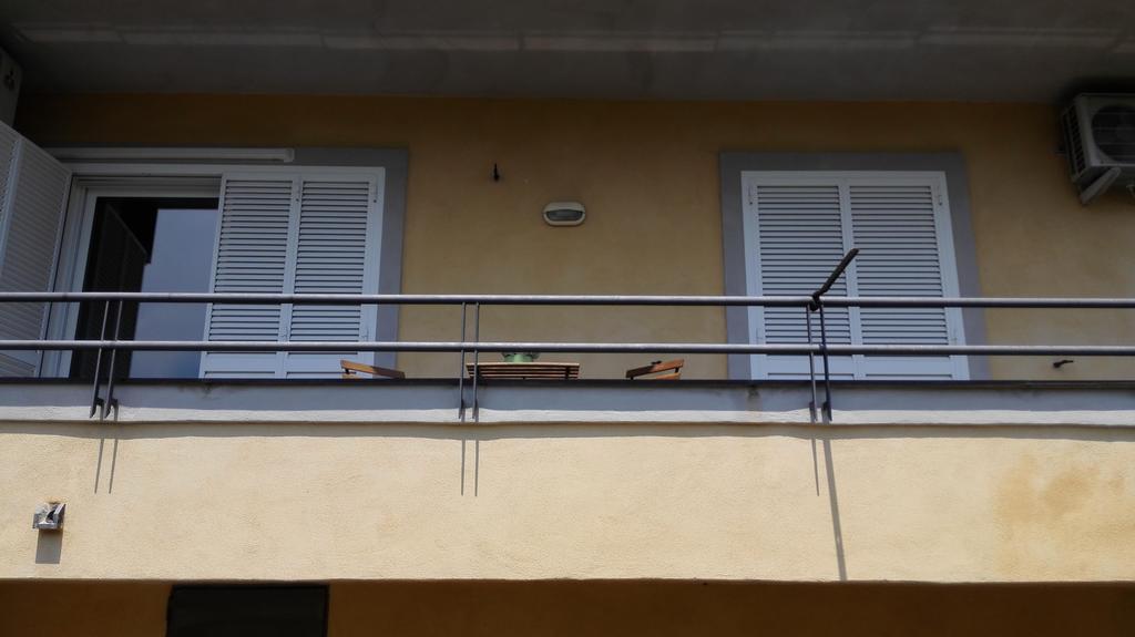 La Zucca A Pois Apartment Formia Cameră foto